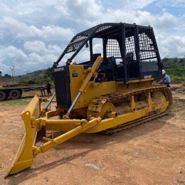 Shantui Bulldozer SD16F